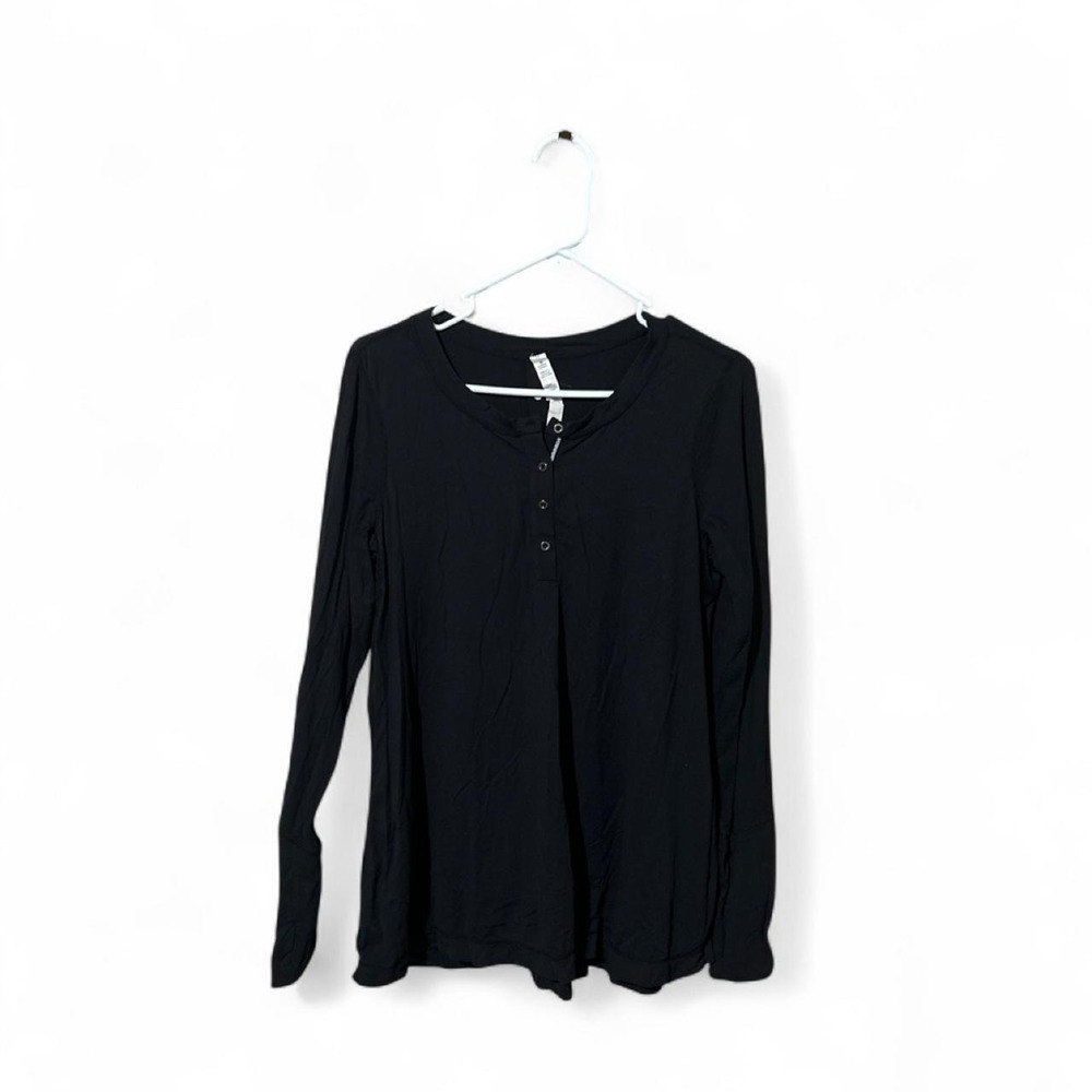 Lululemon black, long-sleeve henley shirt - M